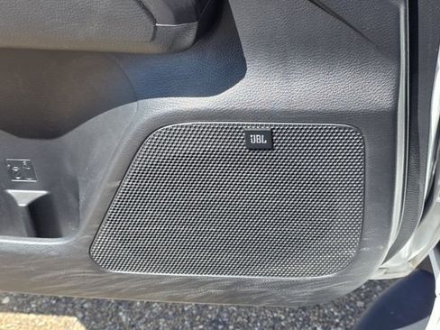 Used 2022 Toyota Tacoma TRD Off-Road w/ TRD Premium Off Road Package image 23