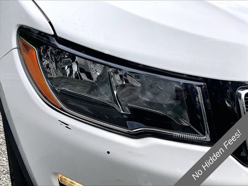Used 2019 Jeep Compass Latitude w/ Popular Equipment Group AWD/4WD image 23