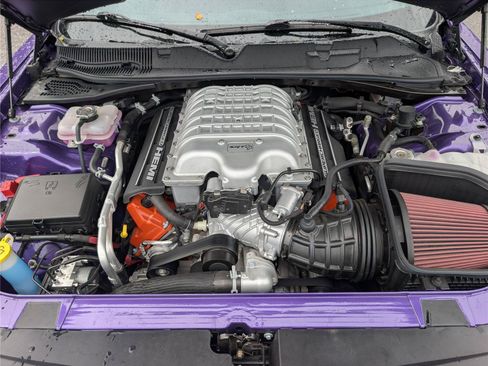 Used 2023 Dodge Challenger SRT Hellcat RWD image 11