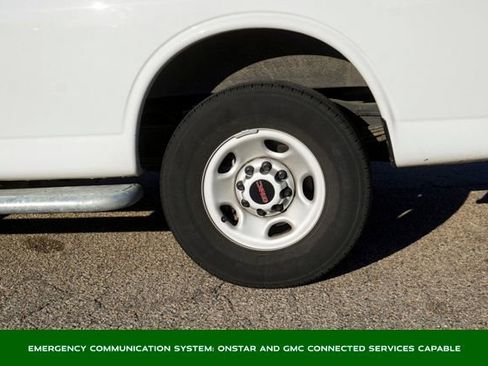 Used 2024 GMC Savana 2500 w/ Driver Convenience Package image 7