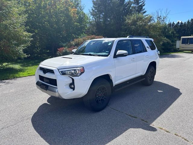 Used 2024 Toyota 4Runner TRD Off-Road Premium w/ Off Road Premium Plus Package AWD/4WD image 7