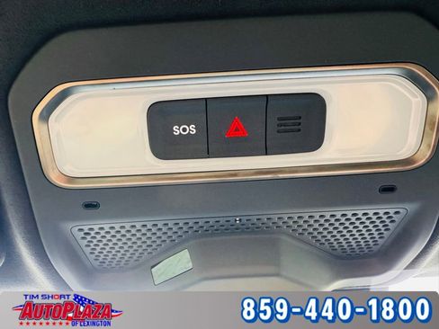 Used 2022 Rivian R1S Launch Edition image 34