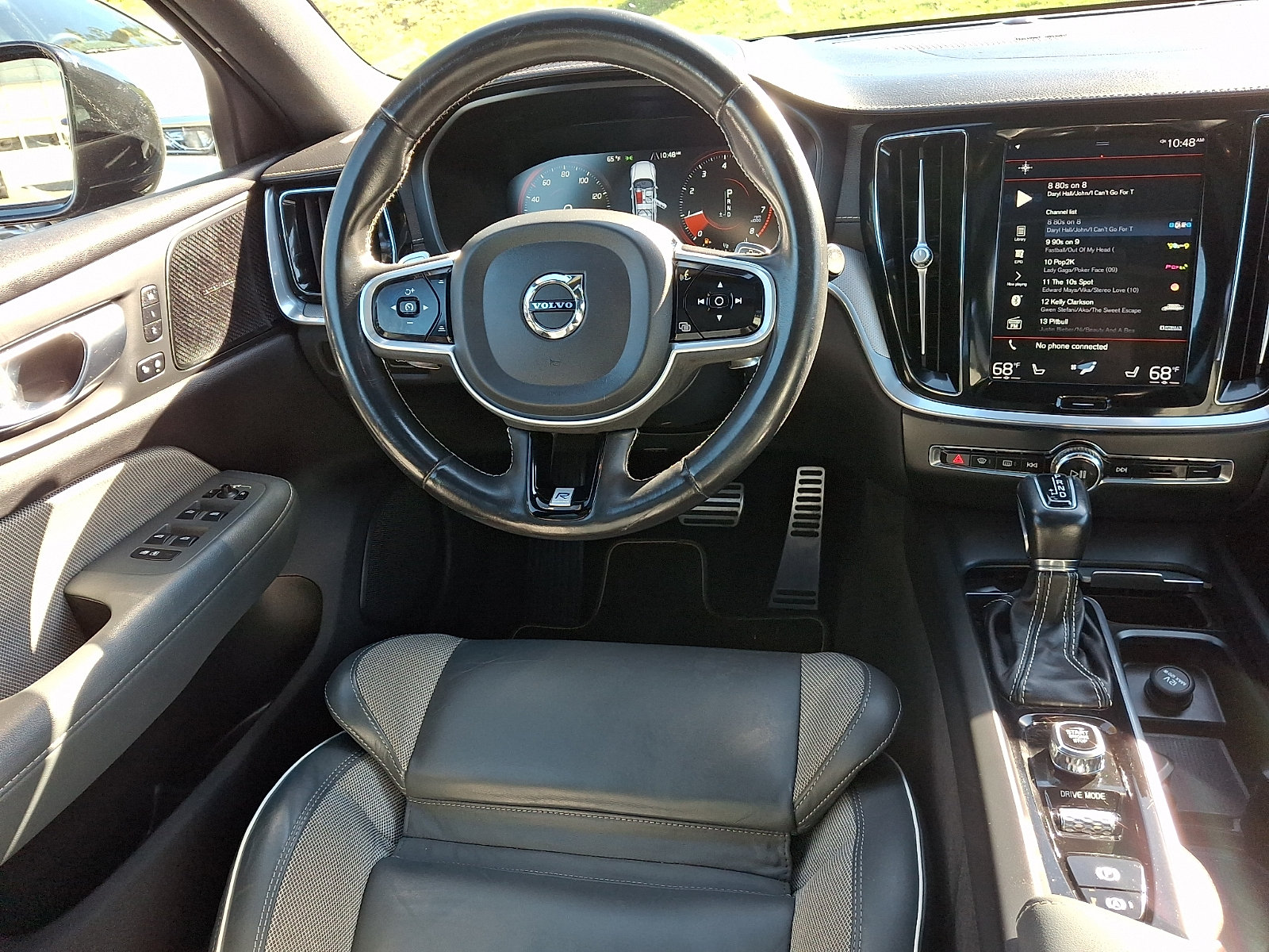 Used 2020 Volvo V60 T6 R-Design FWD image 14