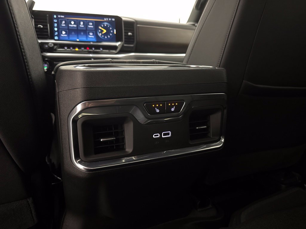 Used 2025 Chevrolet Silverado 3500 High Country w/ High Country Premium Package AWD/4WD image 61