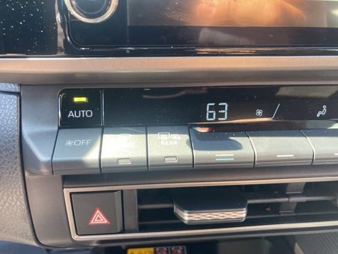 New 2025 Toyota Camry SE image 25