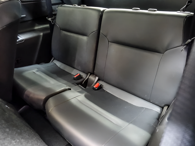 Used 2025 Mitsubishi Outlander SE AWD/4WD image 23