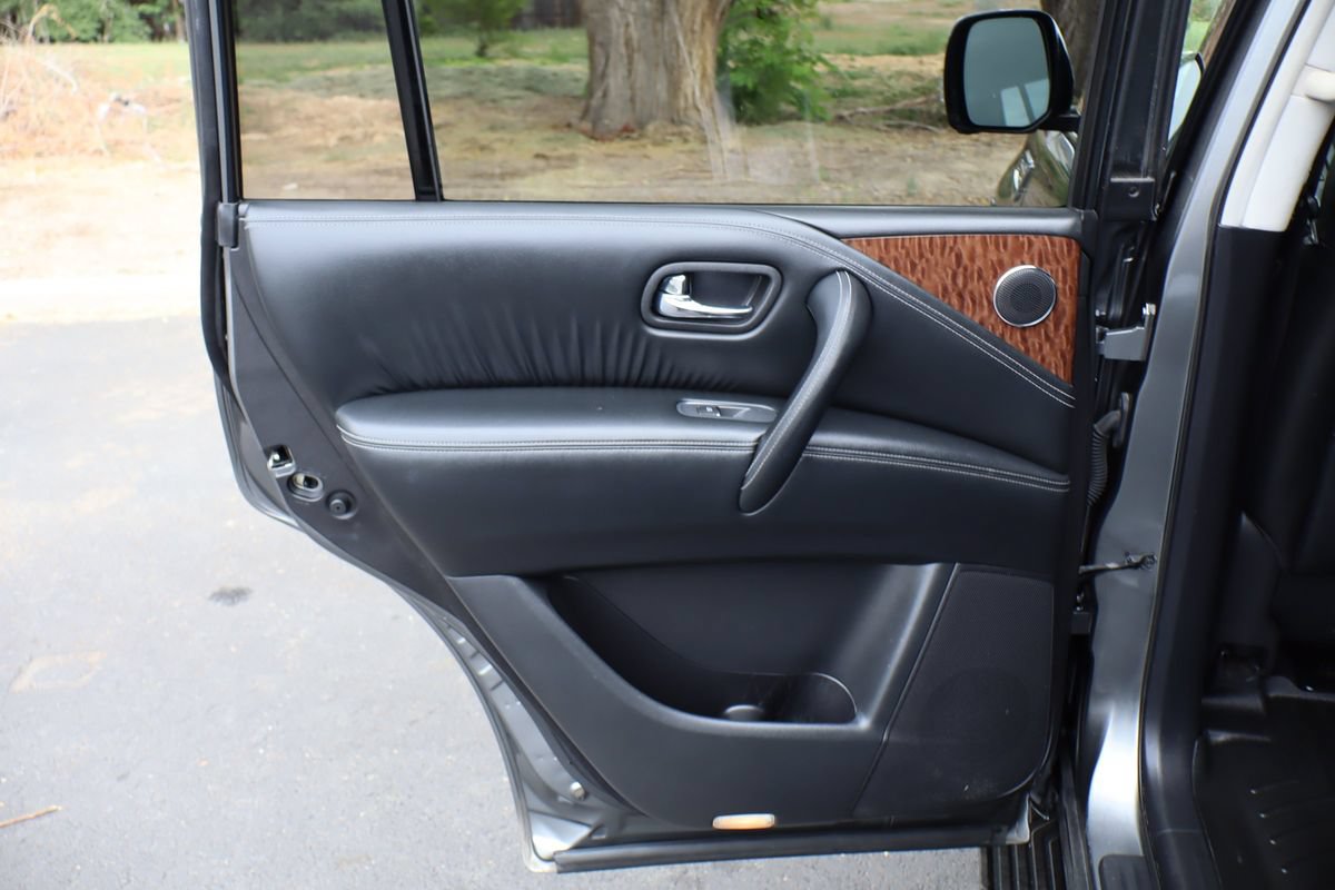 Used 2019 Nissan Armada Platinum AWD/4WD image 26