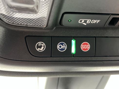 Certified 2023 Chevrolet Traverse LT w/ LPO, Floor Liner Package AWD/4WD image 27