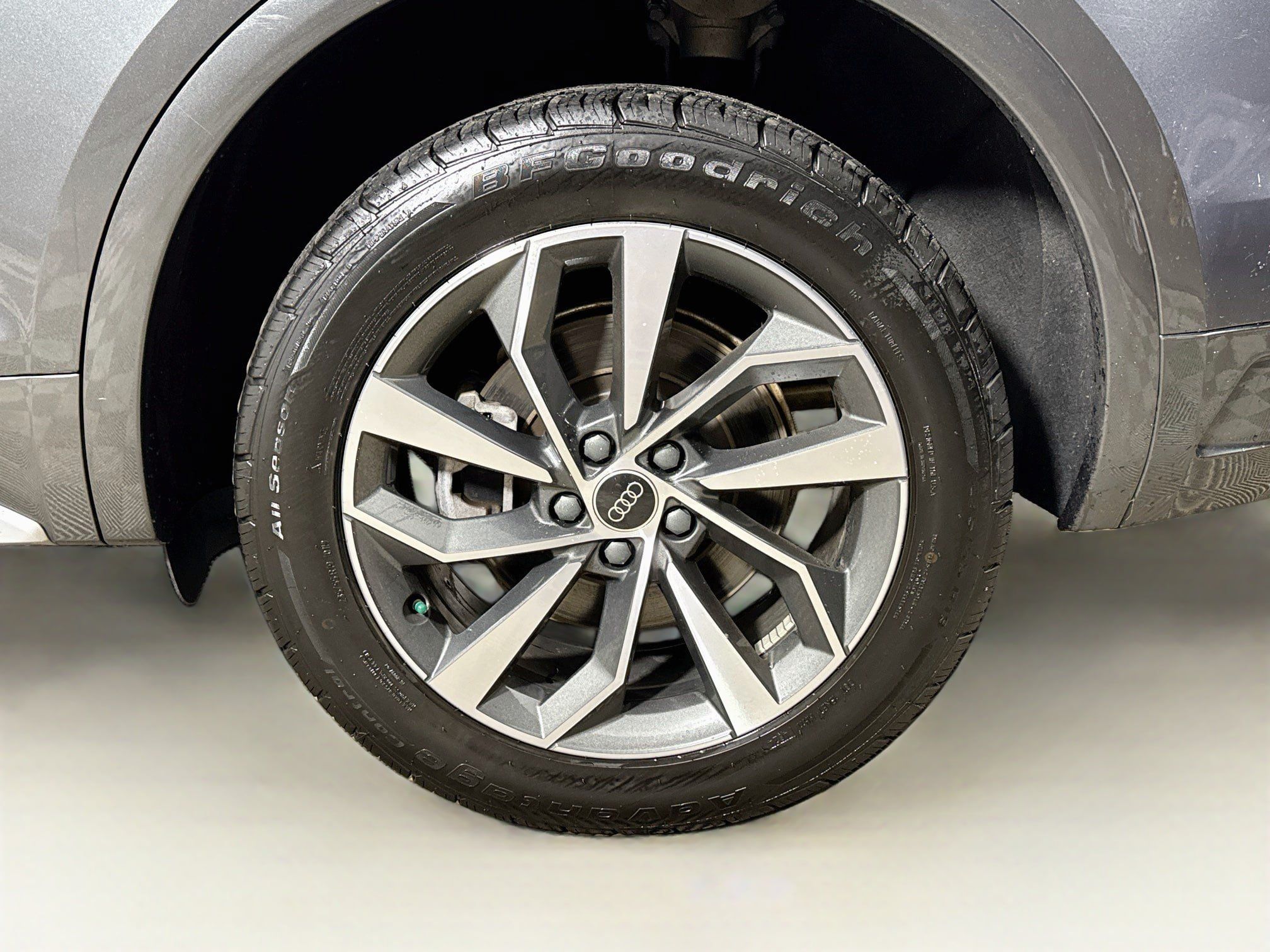 Used 2023 Audi Q5 2.0T Premium Plus w/ Premium Plus Package AWD/4WD image 33