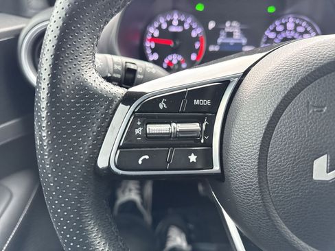 Used 2023 Kia Forte GT-Line w/ GT-Line Premium Package image 16