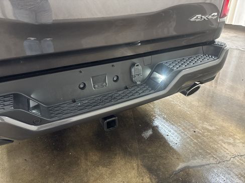 New 2026 RAM 1500 Big Horn AWD/4WD image 7