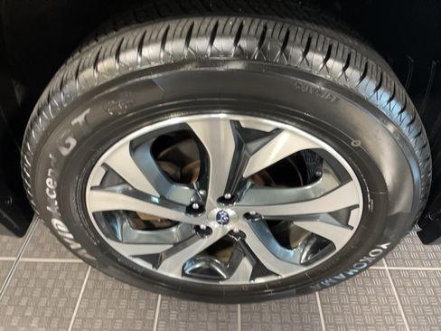 Used 2021 Subaru Outback Limited image 6