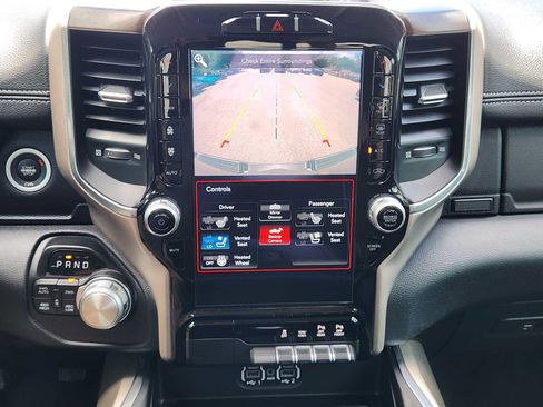 Used 2021 RAM 1500 Laramie AWD/4WD image 17