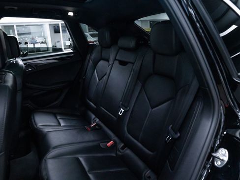 Used 2017 Porsche Macan S AWD/4WD image 21