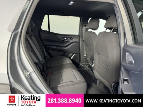 Used 2026 Chevrolet Equinox LT AWD/4WD image 17