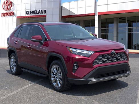 Used 2023 Toyota RAV4 Limited AWD/4WD image 2