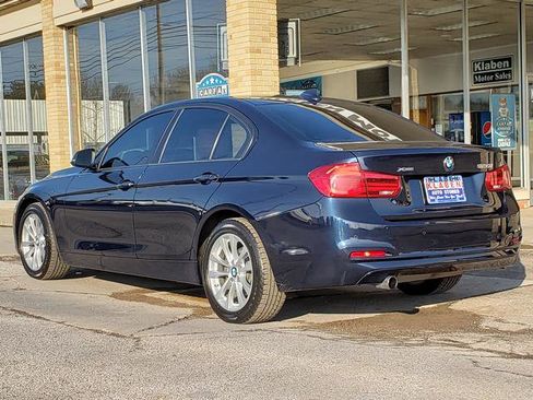 Used 2016 BMW 320i xDrive Sedan image 3