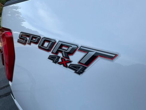 Used 2022 Ford F150 XLT w/ Equipment Group 302A High AWD/4WD image 16