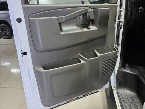 Used 2021 Chevrolet Express 2500 w/ Driver Convenience Package RWD image 23