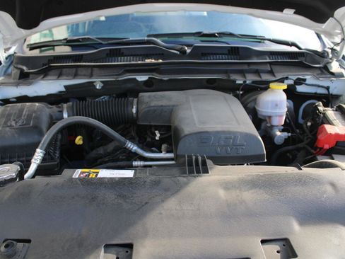 Used 2023 RAM 1500 Tradesman w/ Power & Remote Entry Group image 4