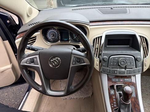 Used 2010 Buick LaCrosse CXL AWD/4WD image 4