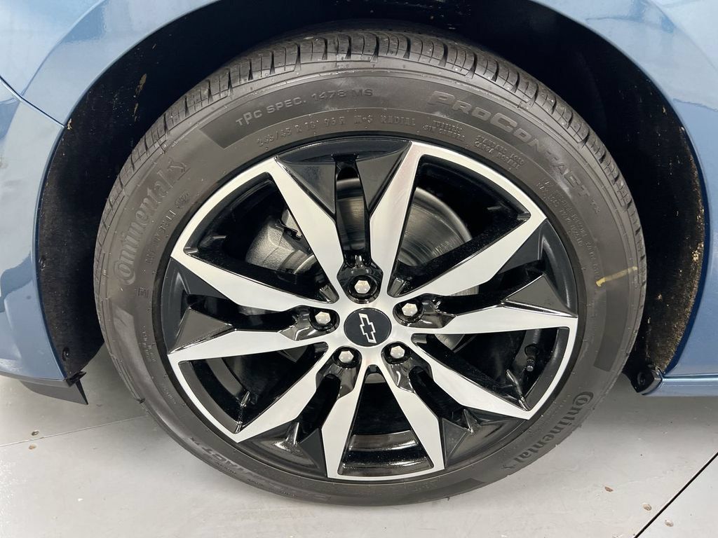 Used 2024 Chevrolet Malibu RS FWD image 25