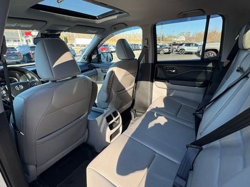 Used 2017 Honda Ridgeline RTL-E image 22