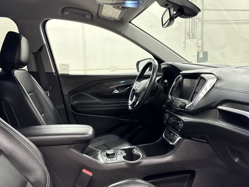 Used 2022 GMC Terrain SLT w/ Infotainment Package II image 23