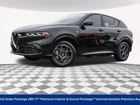 Used 2024 Alfa Romeo Tonale Ti AWD/4WD image 2