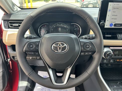 Used 2025 Toyota RAV4 XLE Premium w/ Weather Package AWD/4WD image 25