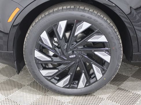 Used 2025 Lincoln Nautilus Reserve w/ Jet Appearance Package AWD/4WD image 30