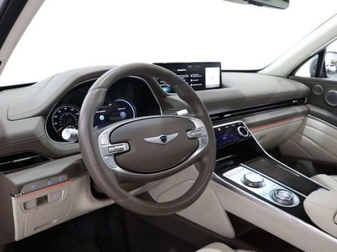Used 2023 Genesis GV80 3.5T w/ Advanced Package AWD/4WD image 16