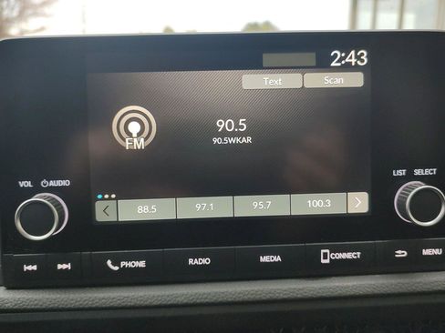 Used 2023 Honda CR-V EX image 9