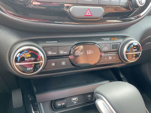 New 2025 Kia Soul EX image 46