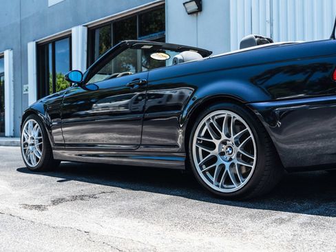 Used 2002 BMW M3 Convertible RWD image 5