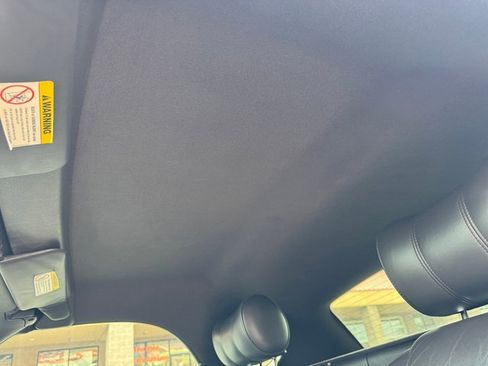 Used 2002 Ford Thunderbird Deluxe image 12