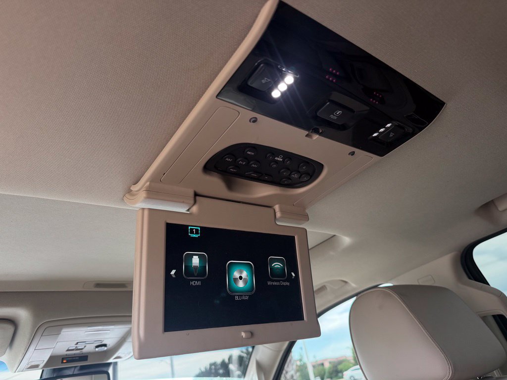 Used 2018 GMC Yukon Denali w/ Open Road Package RWD image 16