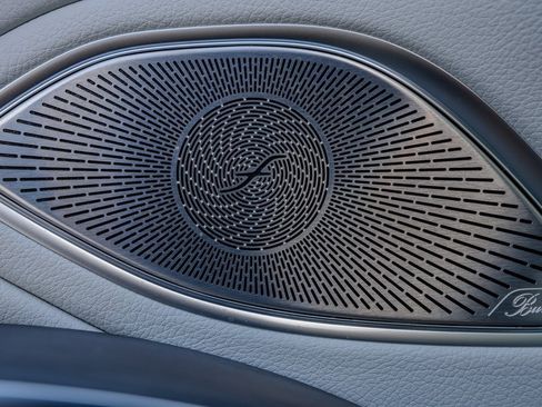 Used 2023 Mercedes-Benz EQS 580 4MATIC Sedan image 16