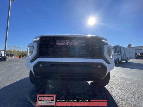 New 2026 GMC Canyon Elevation w/ Convenience Package image 30