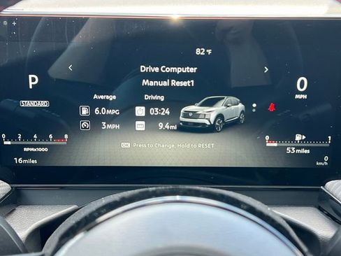 New 2026 Nissan Kicks SR w/ Cold Weather Package AWD/4WD image 14
