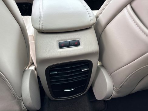 Used 2017 Lincoln MKC Reserve w/ Lincoln MKC Climate Package image 33