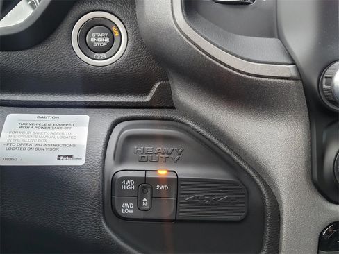 New 2024 RAM 5500 Tradesman image 20