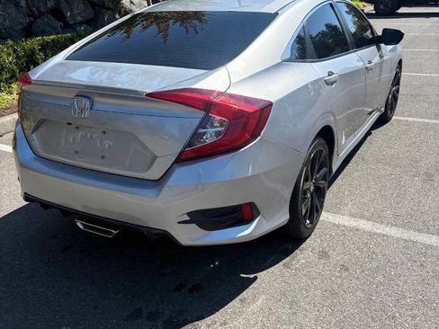 Used 2021 Honda Civic Sport image 3