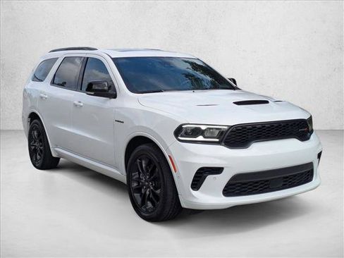 Used 2024 Dodge Durango R/T RWD image 3