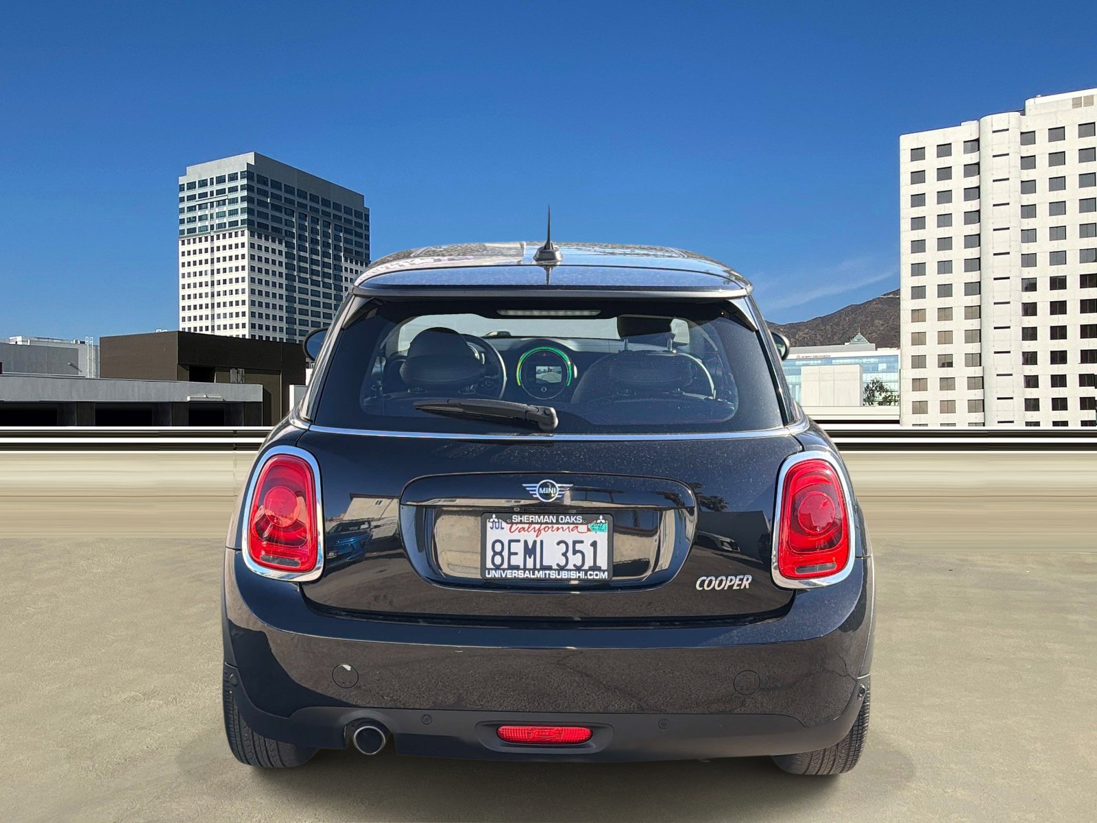 Used 2019 MINI Cooper 2-Door Hardtop FWD image 4