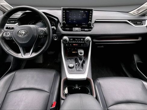 Used 2022 Toyota RAV4 Limited AWD/4WD image 7