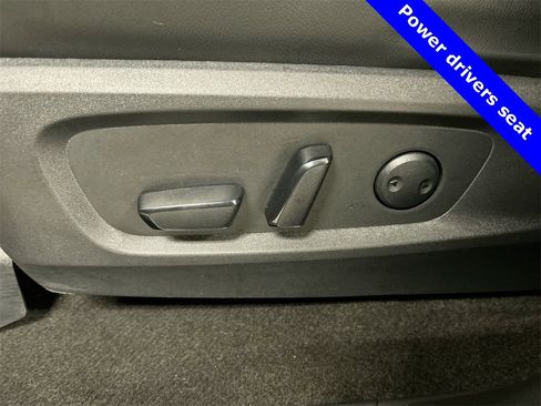 Used 2023 Nissan Pathfinder SL image 13