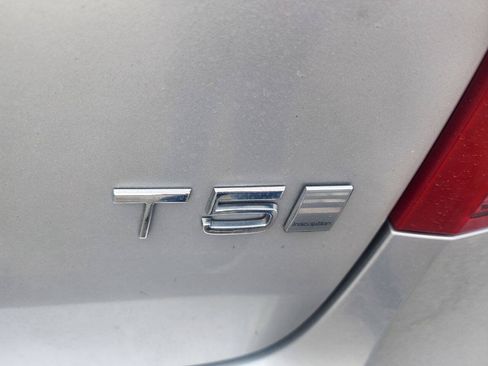 Used 2018 Volvo S60 T5 Inscription FWD image 8