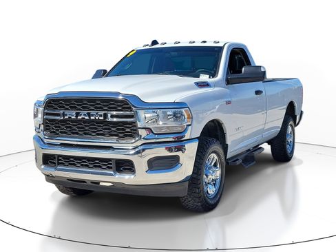 Used 2019 RAM 2500 Tradesman AWD/4WD image 3