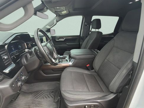 Used 2023 Chevrolet Silverado 1500 LT Trail Boss w/ Protection Package image 17